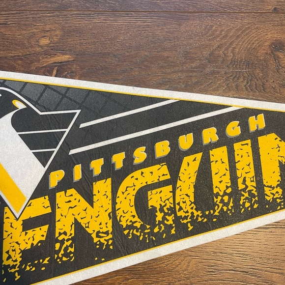 Pittsburgh Penguins flag - Picture 3 of 4
